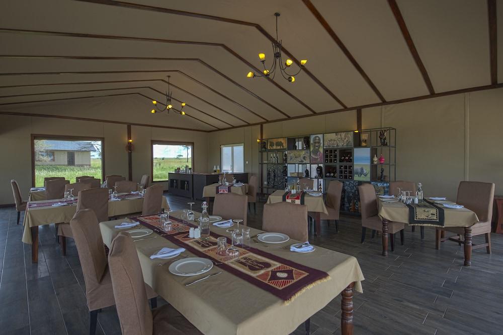 Karibu Camps And Lodges Sametu Camp Serengeti Robanda Exterior photo