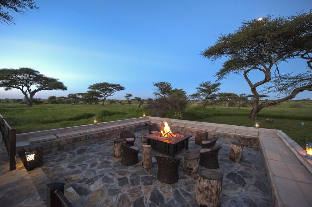Karibu Camps And Lodges Sametu Camp Serengeti Robanda Exterior photo