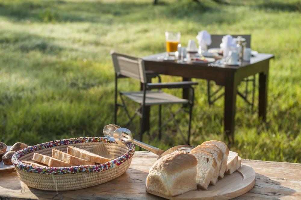 Karibu Camps And Lodges Sametu Camp Serengeti Robanda Exterior photo